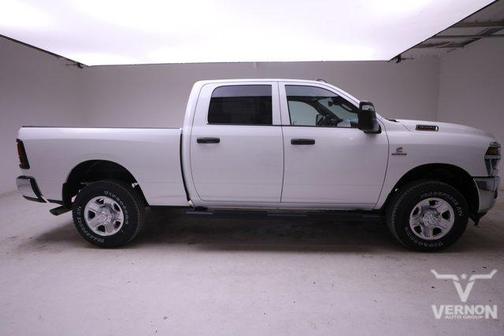 2026 RAM 3500 Tradesman Crew Cab 4x4 6'4' Box