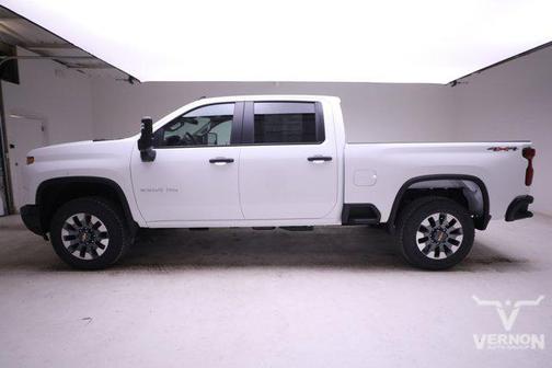 2026 Chevrolet Silverado 2500 Custom