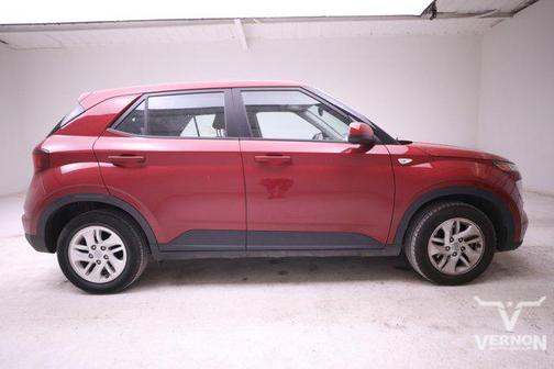 2021 Hyundai VENUE SE