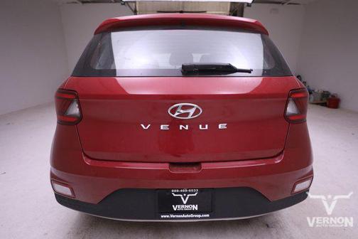 2021 Hyundai VENUE SE