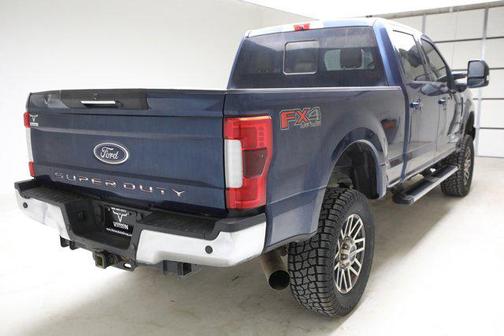 Blue Jeans Metallic 2019 Ford F-250 Lariat