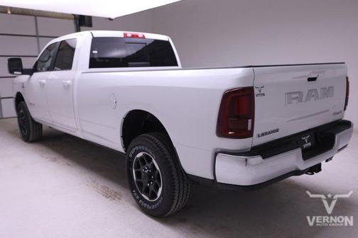 2025 RAM 3500 Laramie Crew Cab 4x4 8' Box