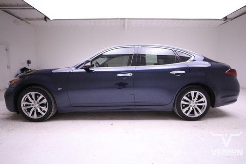 2018 INFINITI Q70 3.7 LUXE
