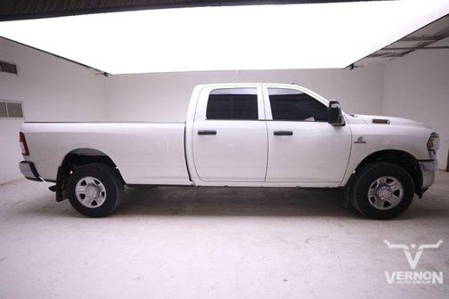 2024 RAM 2500 Tradesman Crew Cab 4x4 8' Box
