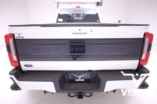 2026 Ford F-350 Platinum