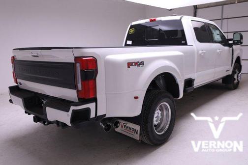 2026 Ford F-350 Platinum