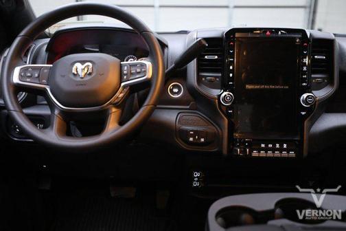 2025 RAM 2500 Tradesman Crew Cab 4x4 6'4' Box