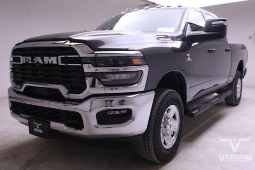2025 RAM 2500 Tradesman Crew Cab 4x4 6'4' Box