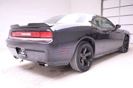 2013 Dodge Challenger SXT