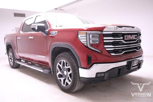 2024 GMC Sierra 1500 SLT
