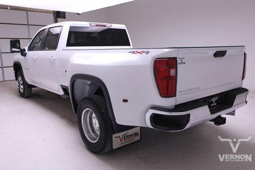 2026 Chevrolet Silverado 3500 LT