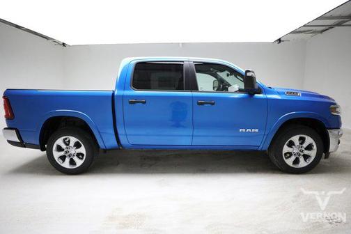 Hydro Blue Pearlcoat 2026 RAM 1500 SLT