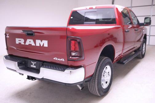 2025 RAM 2500 Tradesman Crew Cab 4x4 6'4' Box