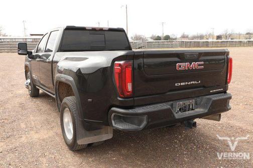 2022 GMC Sierra 3500 Denali