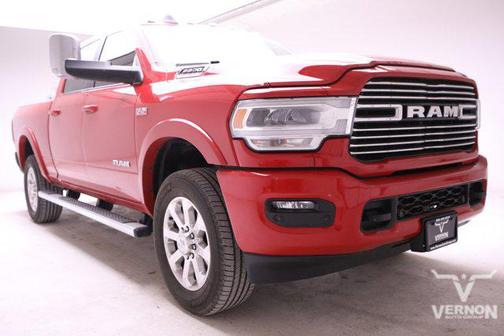 2019 RAM 3500 Laramie Crew Cab 4x4 6'4' Box