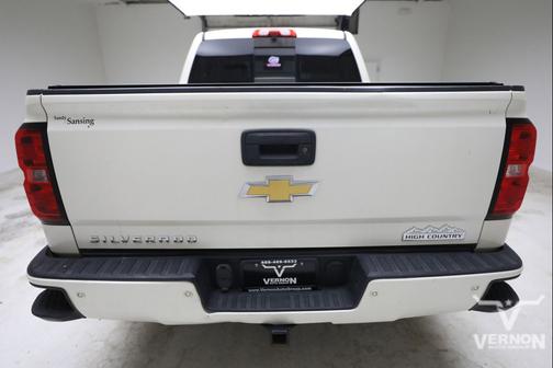 White Diamond Tricoat 2015 Chevrolet Silverado 1500 High Country
