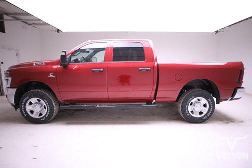 2026 RAM 3500 Tradesman Crew Cab 4x4 6'4' Box