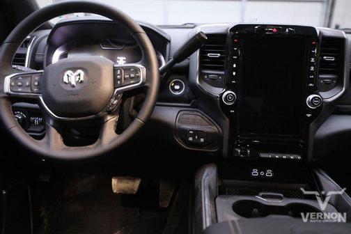 2025 RAM 2500 Laramie Crew Cab 4x4 6'4' Box