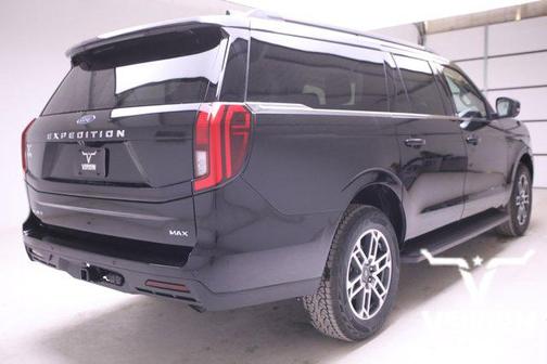 2025 Ford Expedition Max Active 4x4