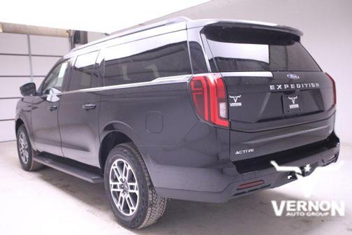 2025 Ford Expedition Max Active 4x4
