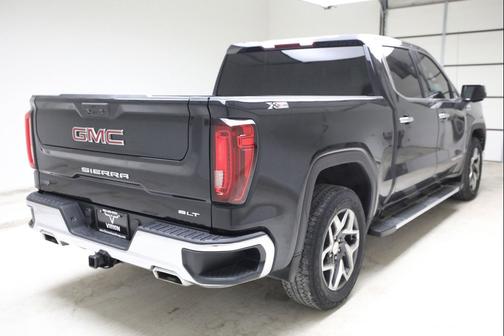Onyx Black 2023 GMC Sierra 1500 SLT