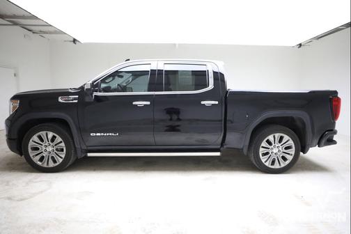 Onyx Black 2023 GMC Sierra 1500 SLT