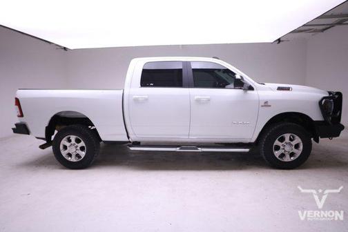 2022 RAM 2500 Big Horn Crew Cab 4x4 6'4' Box