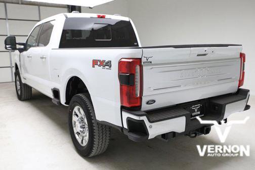 Oxford White 2026 Ford F-250 King Ranch