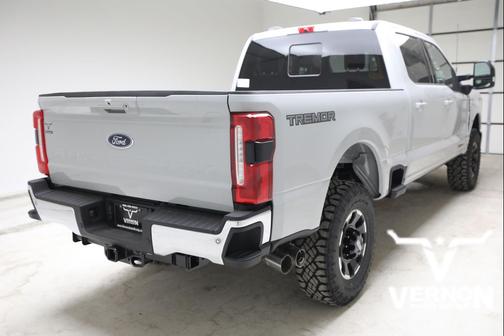 Avalanche 2026 Ford F-250 Lariat
