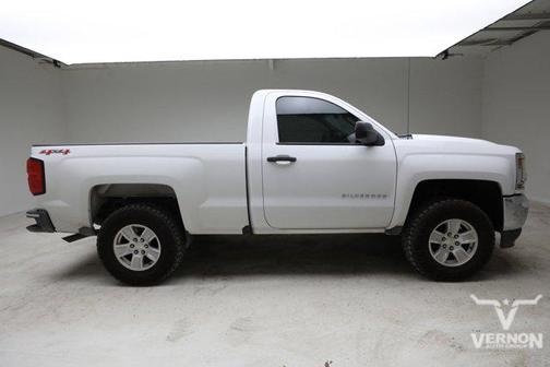 Summit White 2018 Chevrolet Silverado 1500 WT
