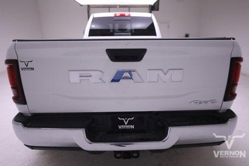 2026 RAM 3500 Tradesman Crew Cab 4x4 8' Box