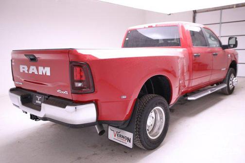 2026 RAM 3500 Lone Star Crew Cab 4x4 8' Box