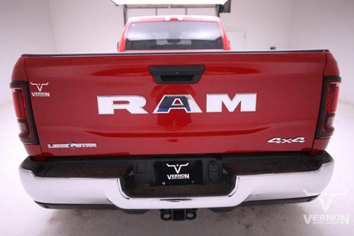 2026 RAM 3500 Lone Star Crew Cab 4x4 8' Box