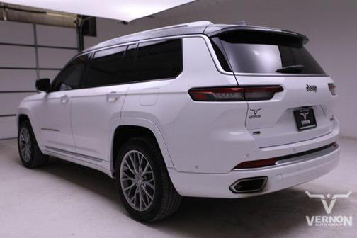 2022 Jeep Grand Cherokee L Summit