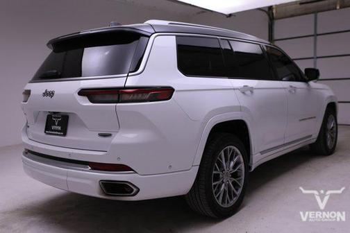 2022 Jeep Grand Cherokee L Summit
