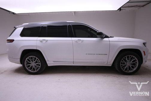 2022 Jeep Grand Cherokee L Summit