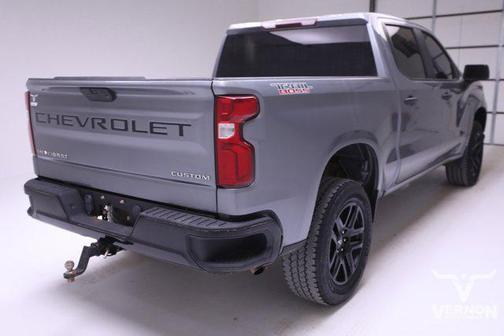 2022 Chevrolet Silverado 1500 Custom Trail Boss