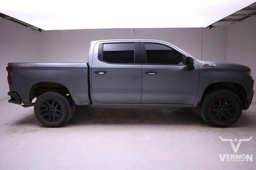 2022 Chevrolet Silverado 1500 Custom Trail Boss