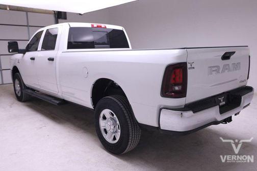 2025 RAM 2500 Tradesman Crew Cab 4x4 8' Box