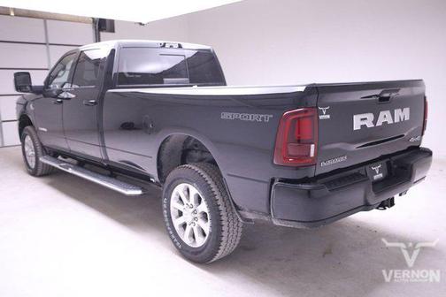 2025 RAM 2500 Laramie Crew Cab 4x4 8' Box