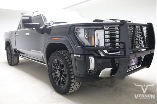 Onyx Black 2024 GMC Sierra 2500 Denali