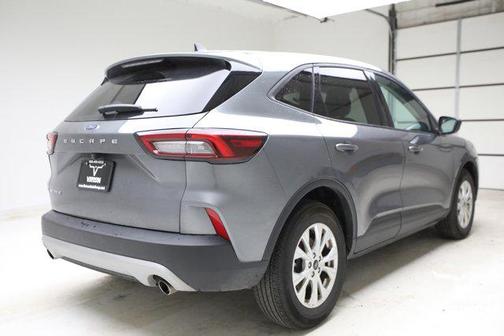 Carbonized Gray Metallic 2025 Ford Escape Active