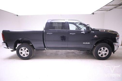 2025 RAM 2500 Big Horn Crew Cab 4x4 6'4' Box