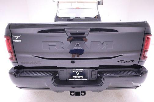2025 RAM 3500 Big Horn Crew Cab 4x4 8' Box