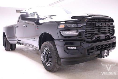 2025 RAM 3500 Big Horn Crew Cab 4x4 8' Box