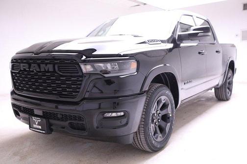 2025 RAM 1500 SLT