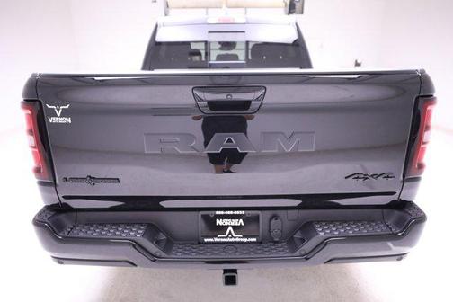 2025 RAM 1500 SLT