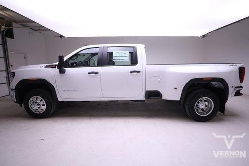 2026 GMC Sierra 3500 Base