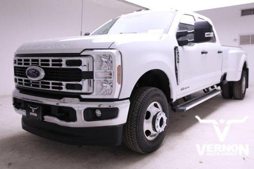 2026 Ford F-350 XLT