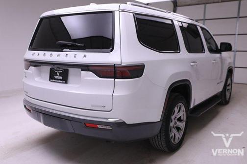 2022 Jeep Wagoneer Series II 4x4